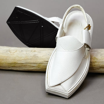 Dotted WHTIE KAPTAAN Chappal